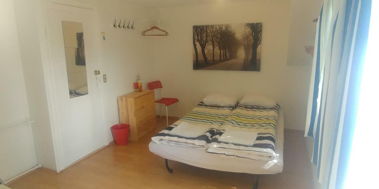 East Iceland Homestay Eskifjorthur Экстерьер фото