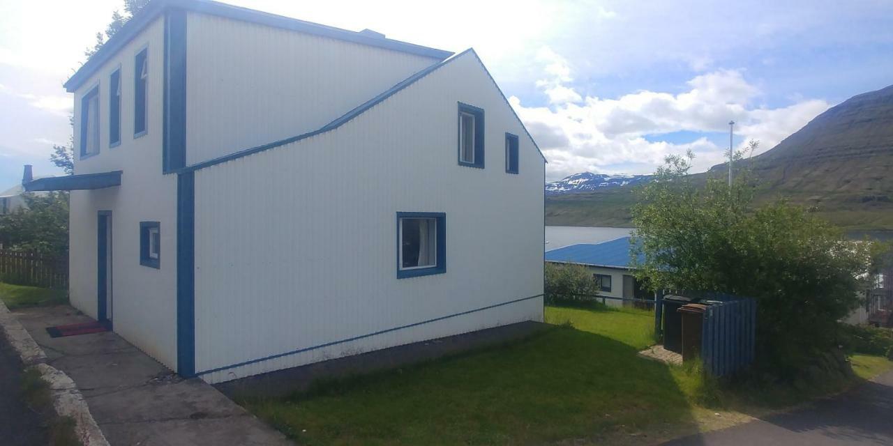 East Iceland Homestay Eskifjorthur Экстерьер фото